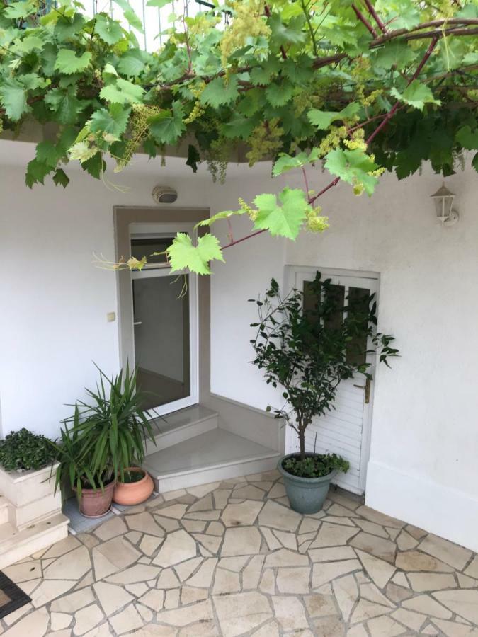 Apartman Dvor Makarska Exterior photo
